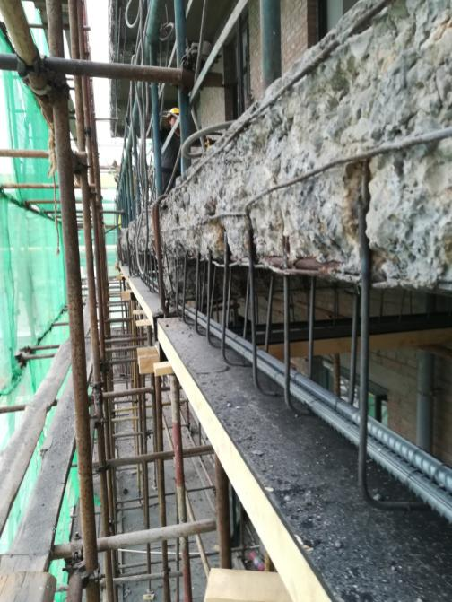 混凝土梁板增大截面加固法怎么施工